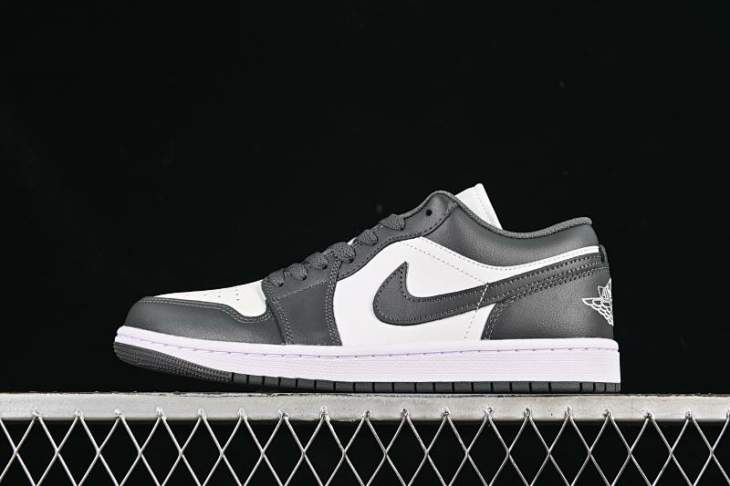 Picture of Air Jordan 1 LOW _SKUfw20757785475809571fw
